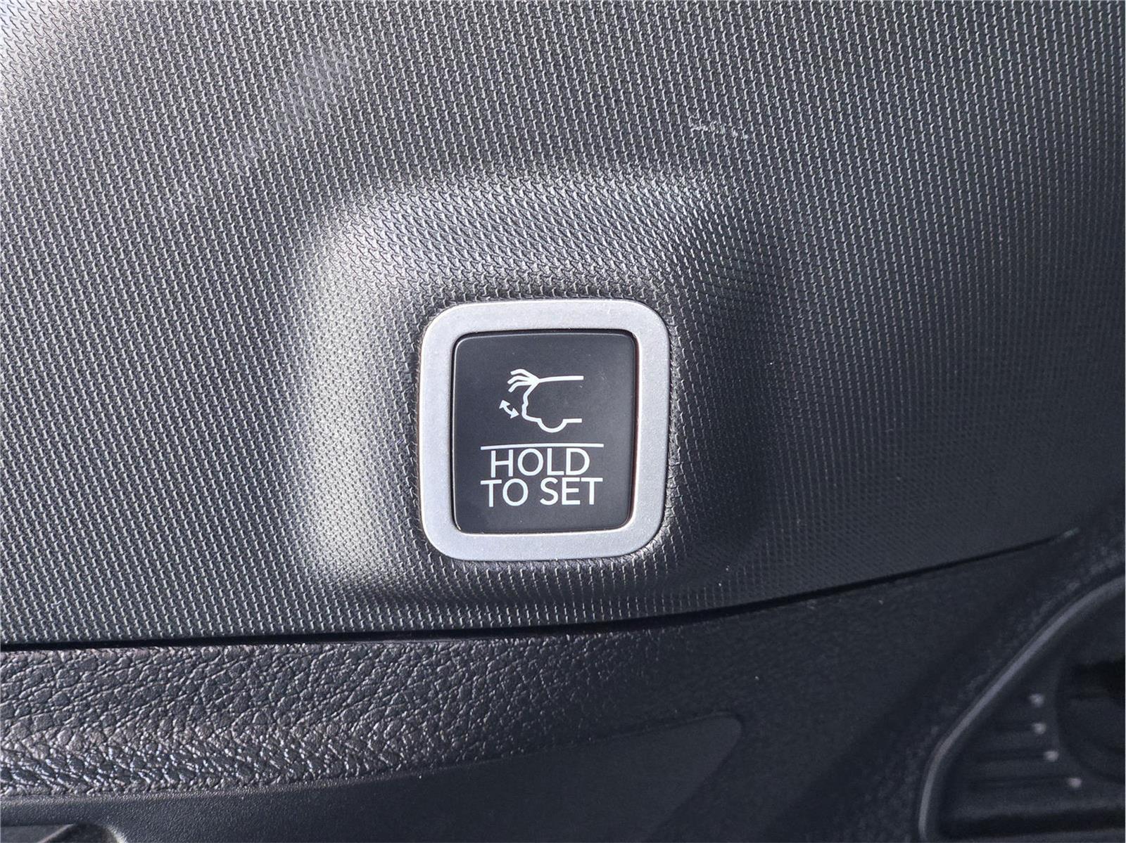 2025 Jeep Grand Cherokee Limited - 11