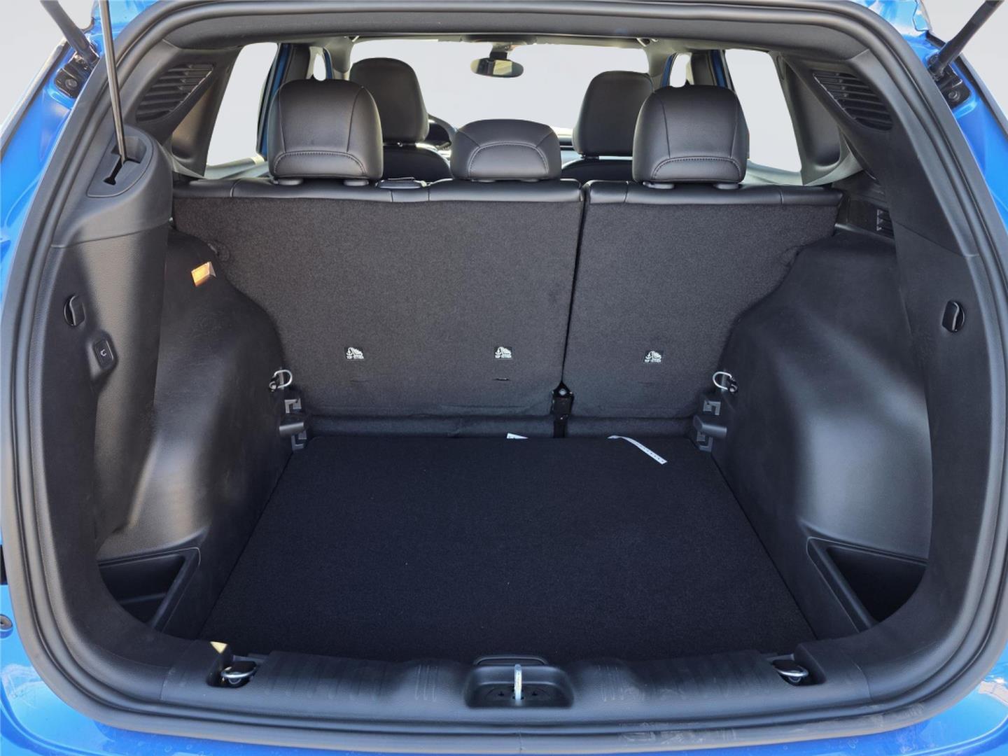 2026 Jeep Compass photo 11 of 16