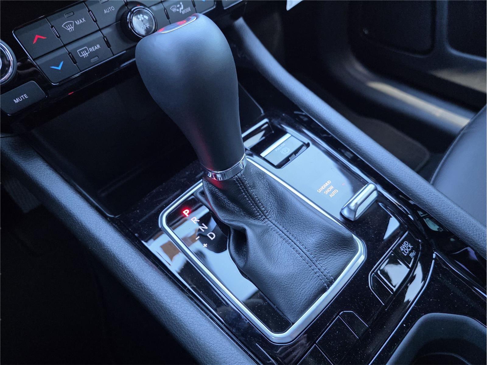 2026 Jeep Compass photo 14 of 16