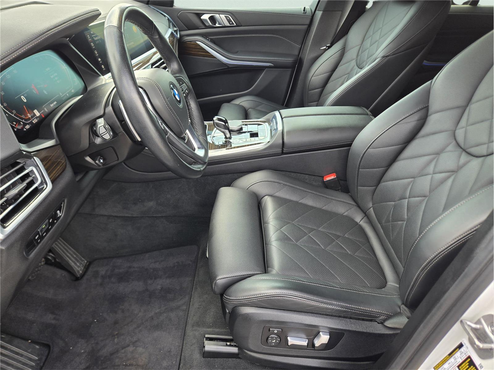 2023 BMW X5 xDrive40i at Mac Haik CDJR North Houston