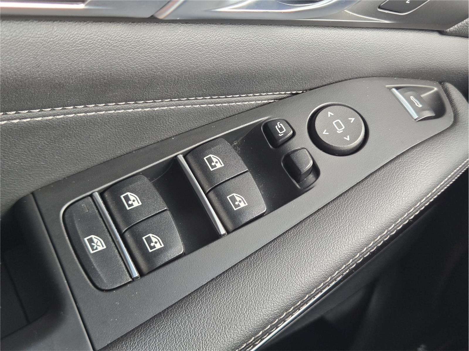 2023 BMW X5 xDrive40i at Mac Haik CDJR North Houston