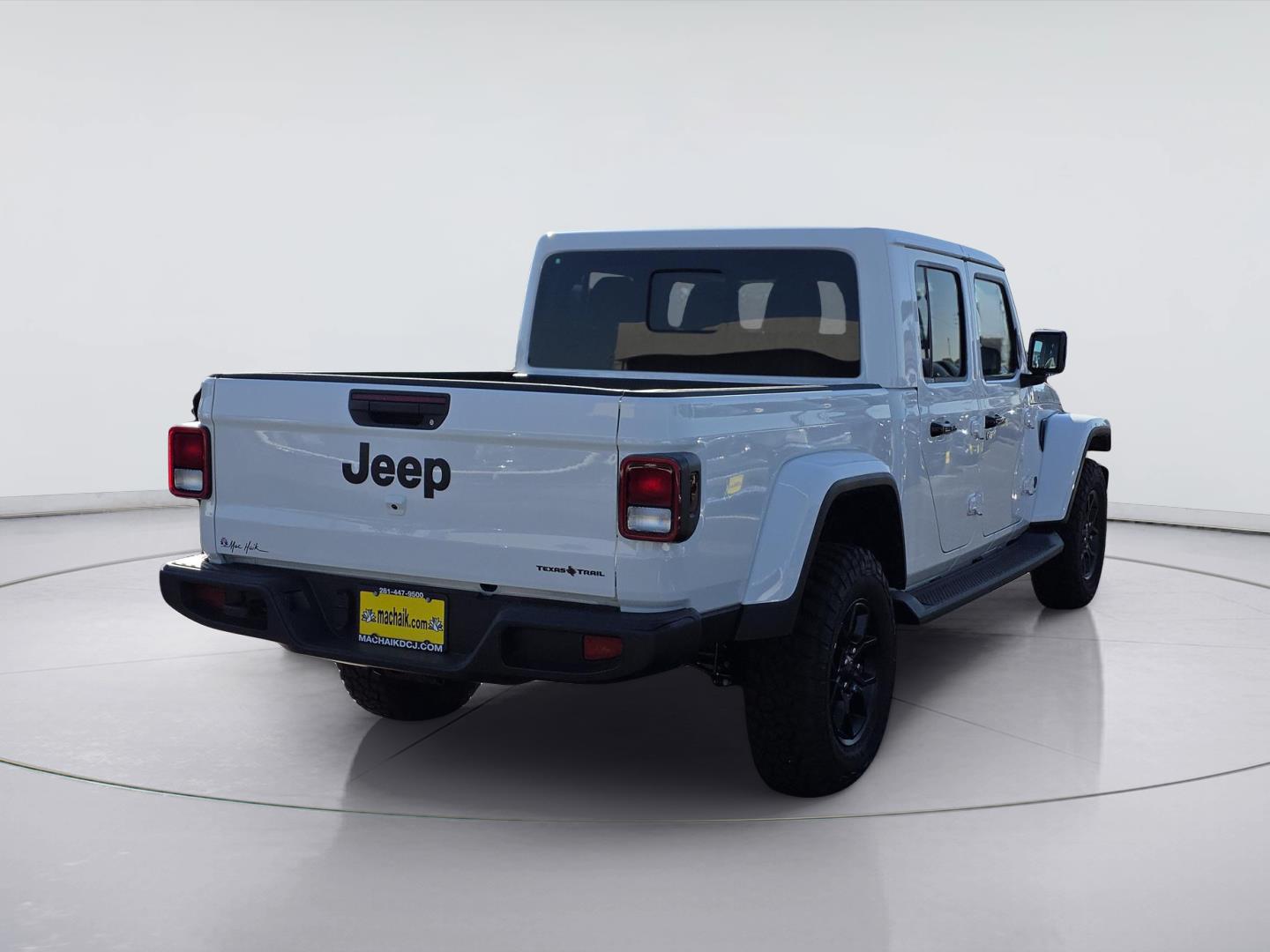 2025 Jeep Gladiator Texas Trail at Mac Haik CDJR North Houston