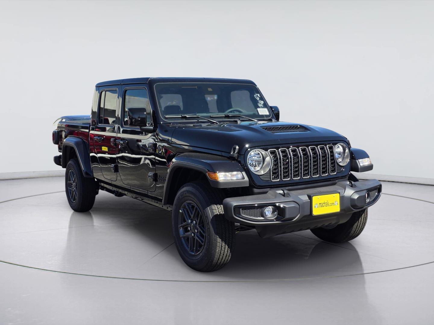 2025 Jeep Gladiator Sport S at Mac Haik CDJR North Houston