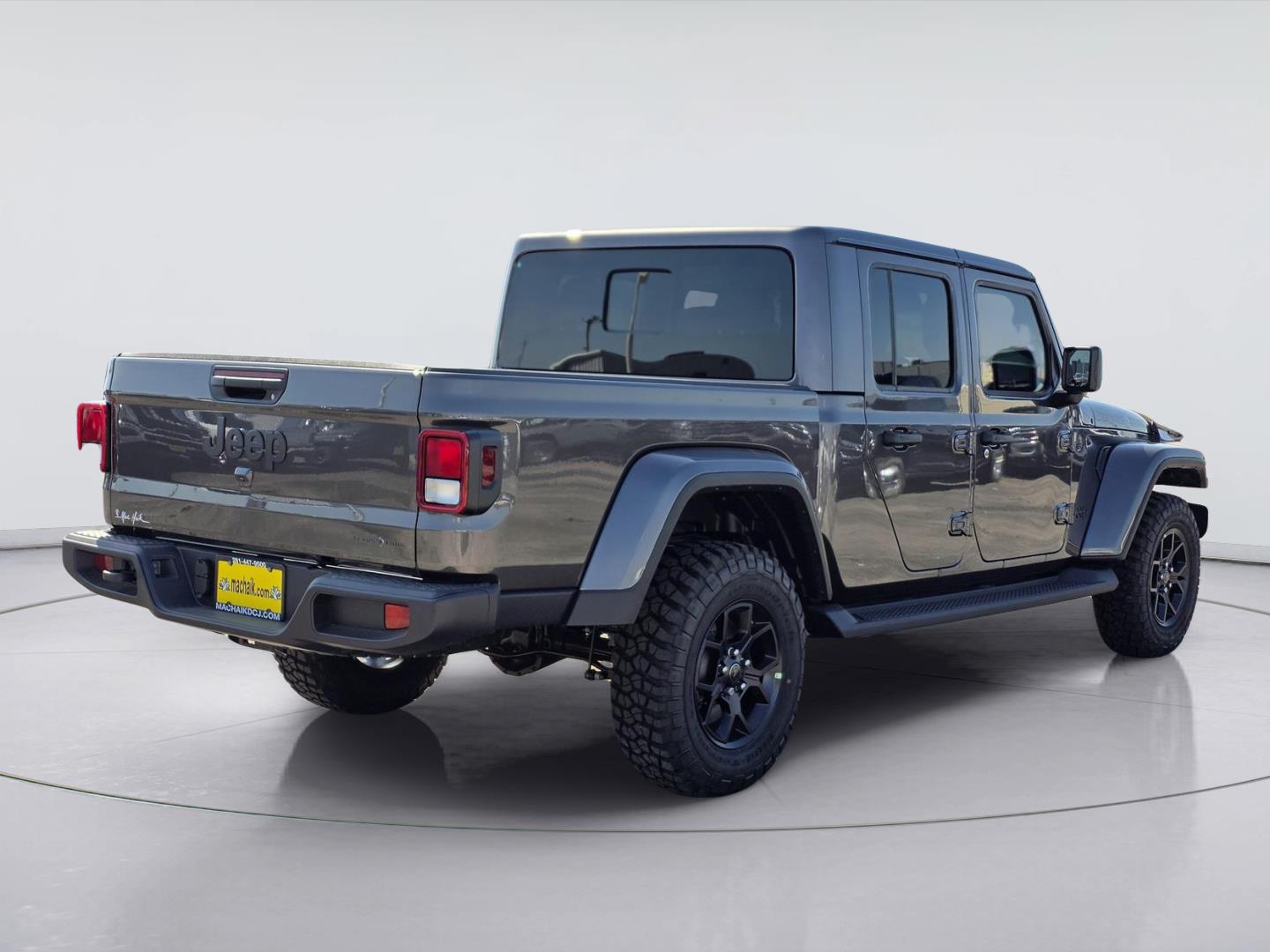 2025 Jeep Gladiator photo 3 of 16