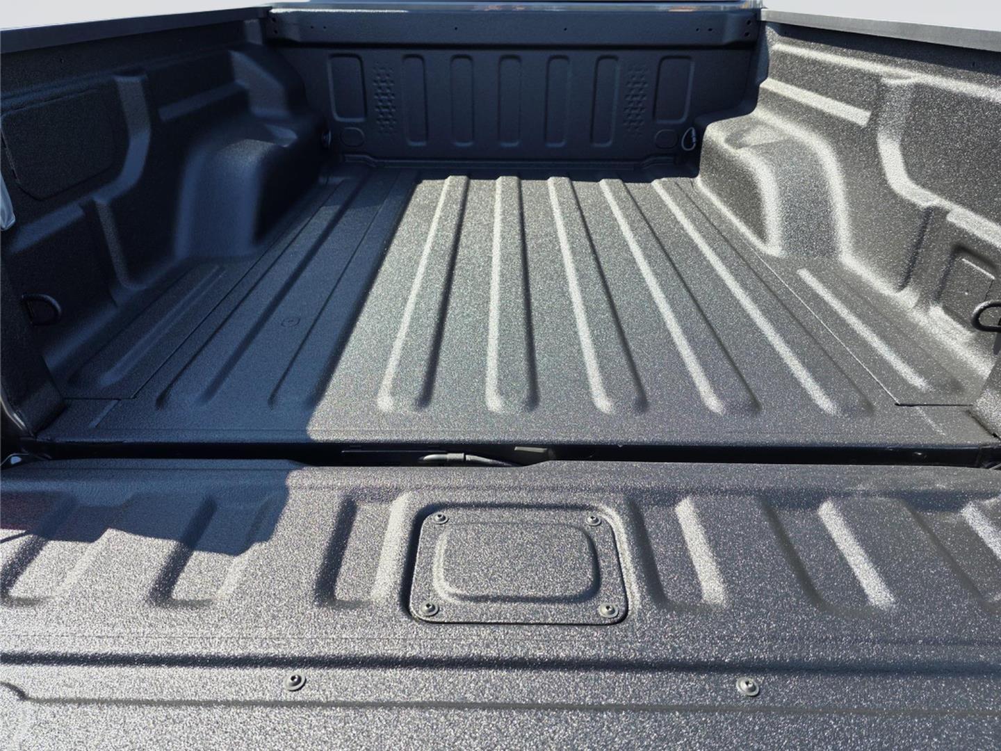 2025 Jeep Gladiator photo 5 of 16