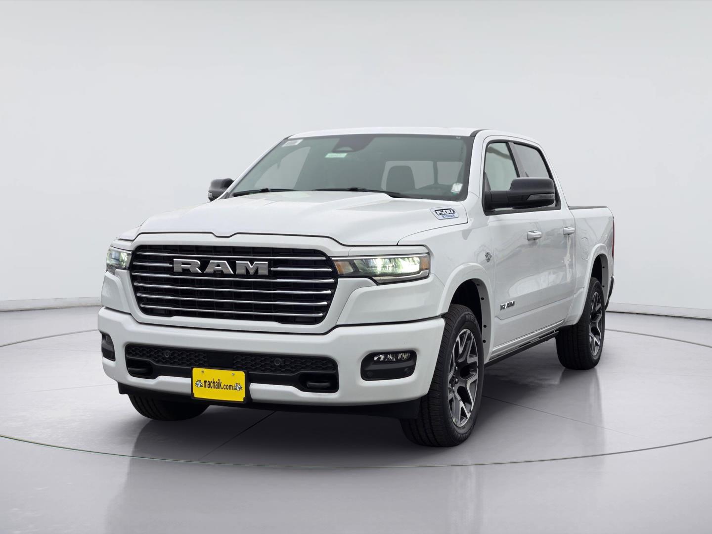 Bright White Clearcoat 2026 RAM 1500 Pickup Truck Four-Wheel Drive 8-Speed Automatic
