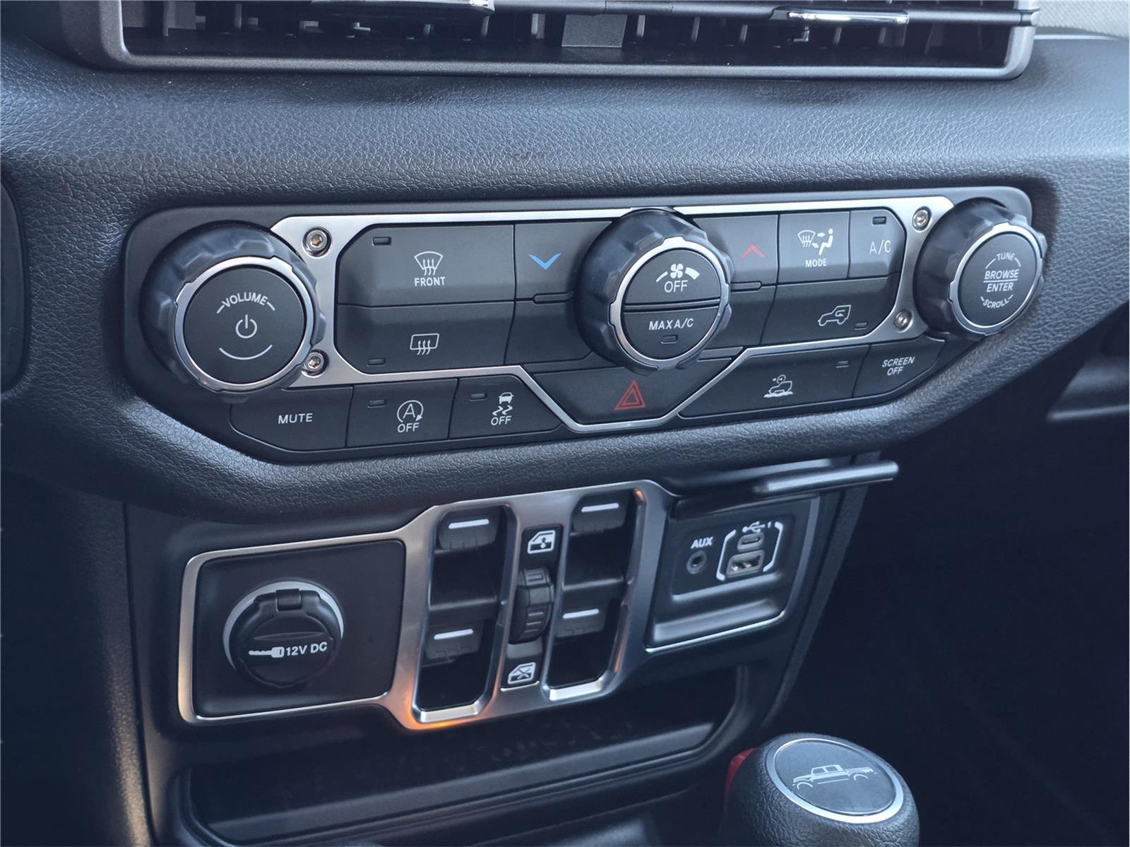 2025 Jeep Gladiator Sport S at Mac Haik CDJR North Houston