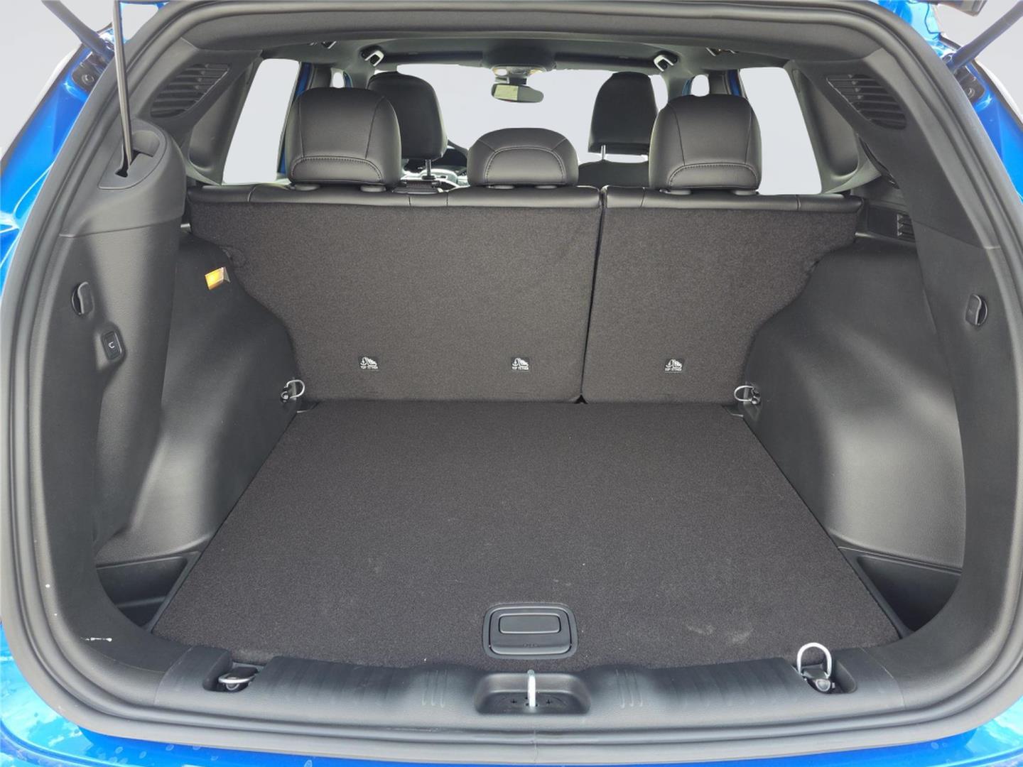 2026 Jeep Compass photo 11 of 16