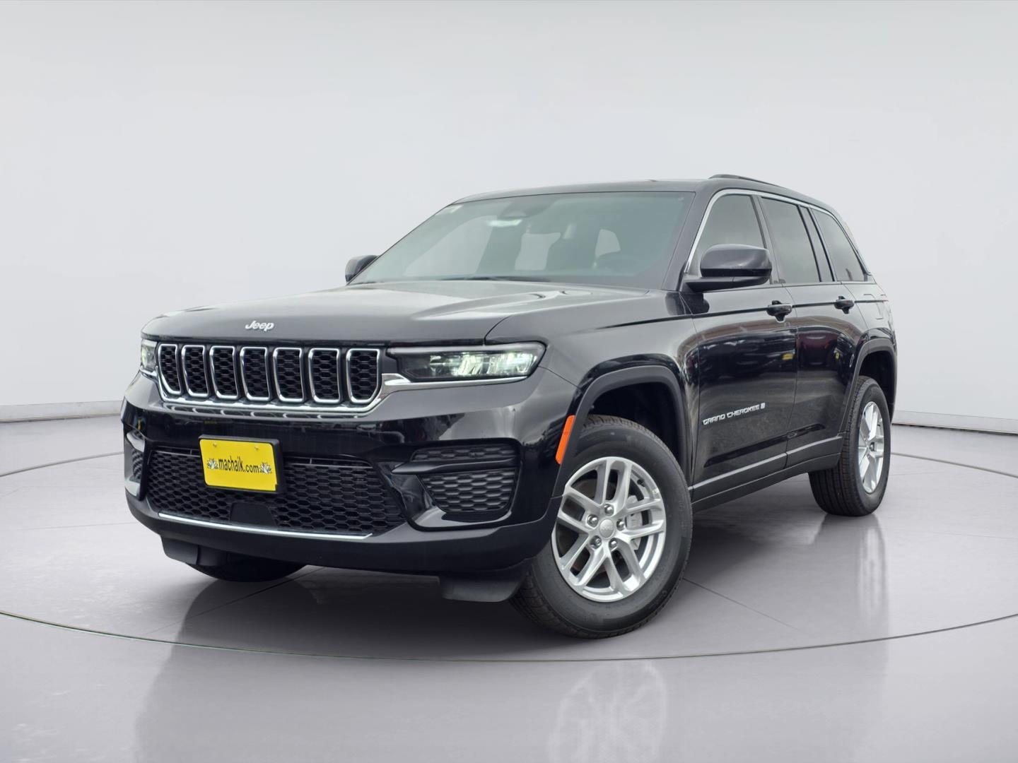 2025 Jeep Grand Cherokee Laredo X - 0