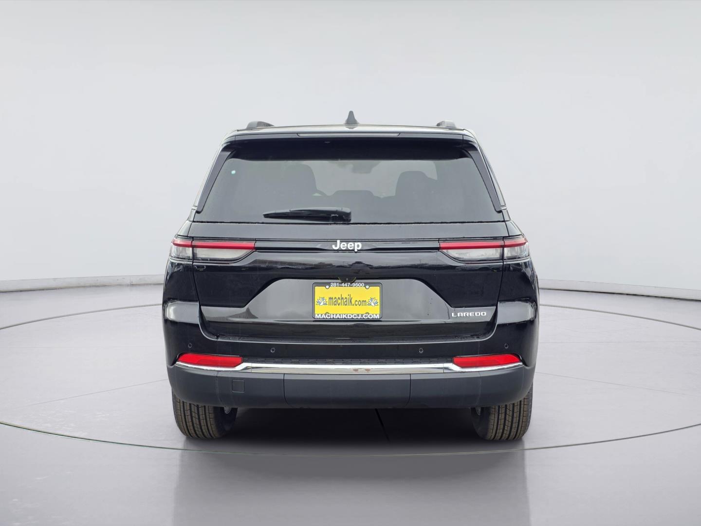 2025 Jeep Grand Cherokee Laredo X - 4