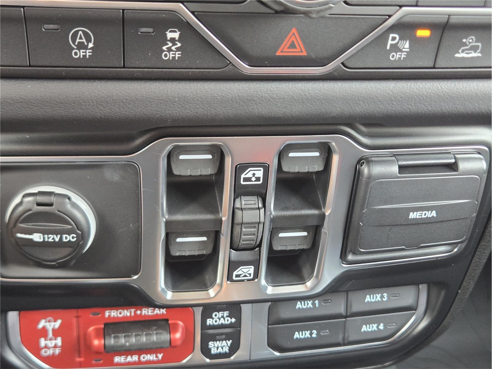 2026 Jeep Gladiator Rubicon X at Mac Haik CDJR North Houston