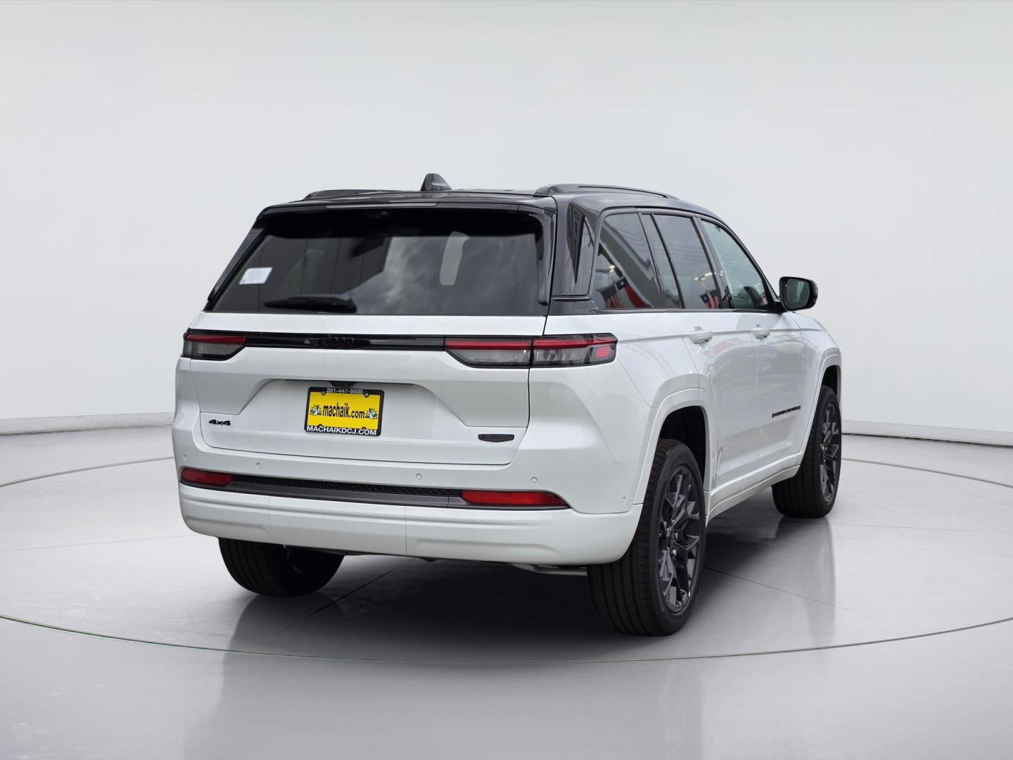 2026 Jeep Grand Cherokee Summit - 2