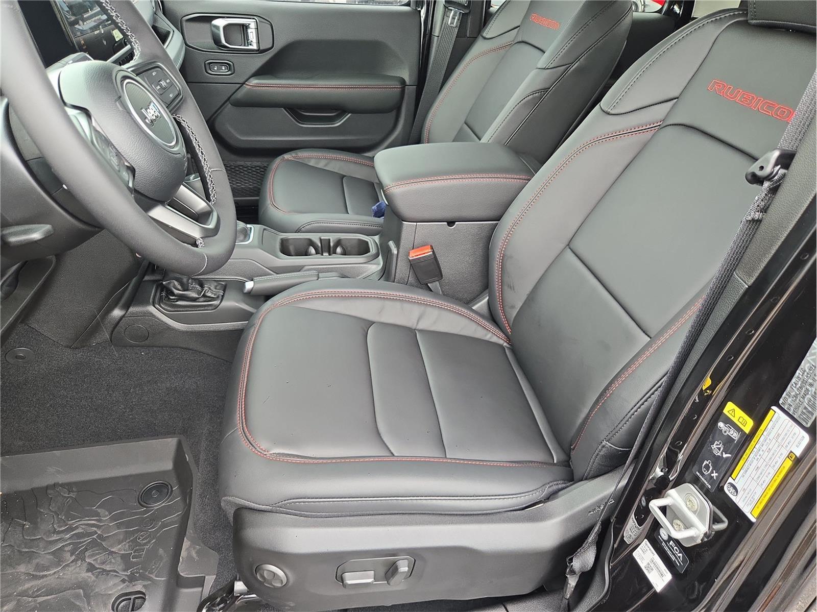 2025 Jeep Gladiator Rubicon at Mac Haik CDJR North Houston