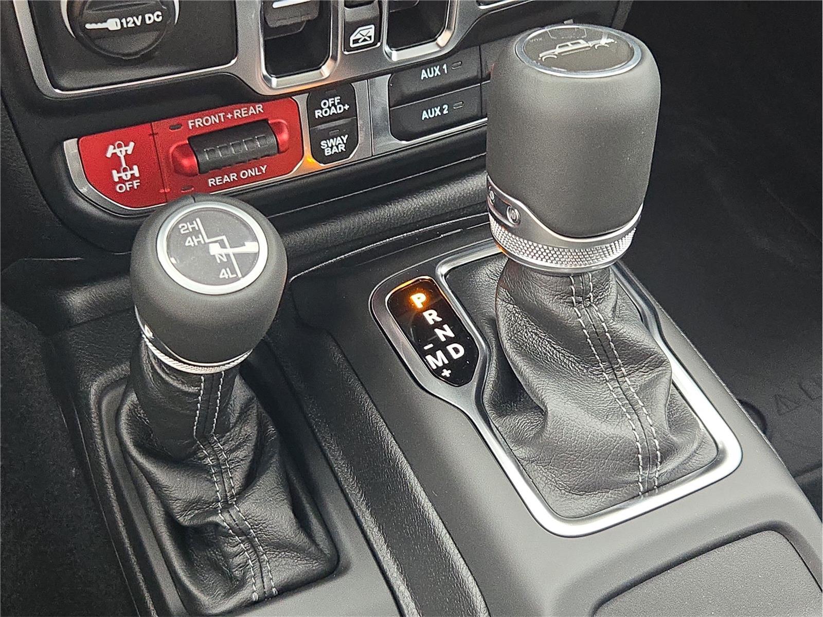 2025 Jeep Gladiator Rubicon at Mac Haik CDJR North Houston