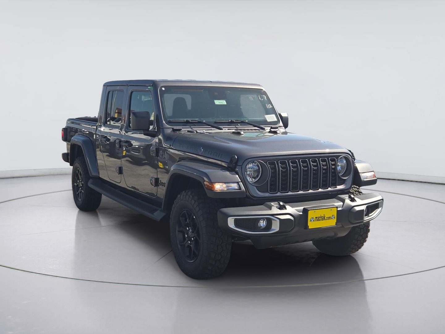 2025 Jeep Gladiator photo 2 of 15