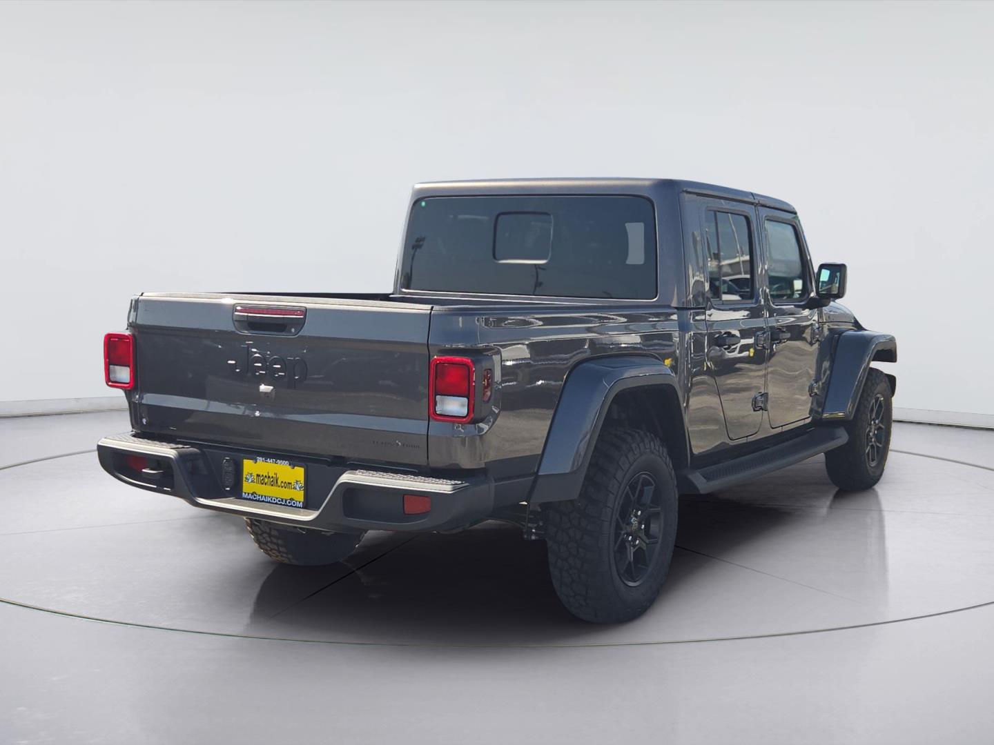 2025 Jeep Gladiator photo 3 of 15