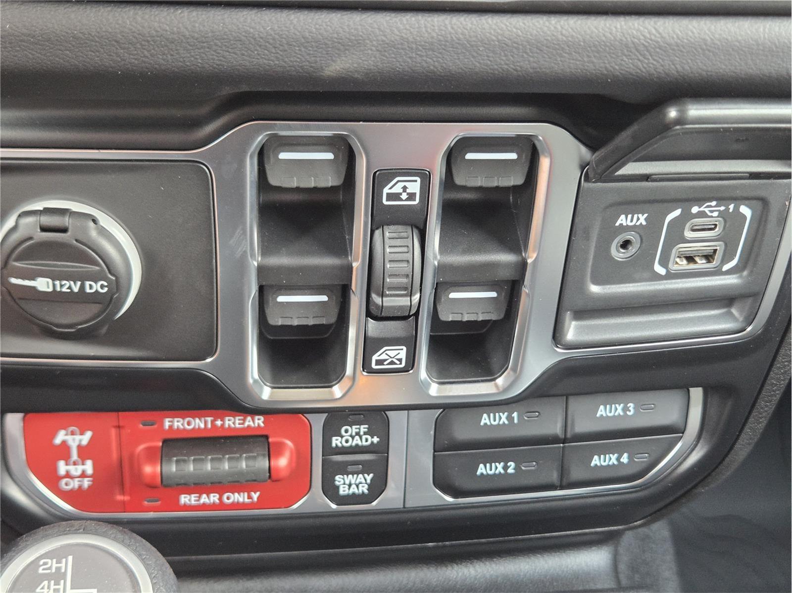 2026 Jeep Gladiator Rubicon at Mac Haik CDJR North Houston