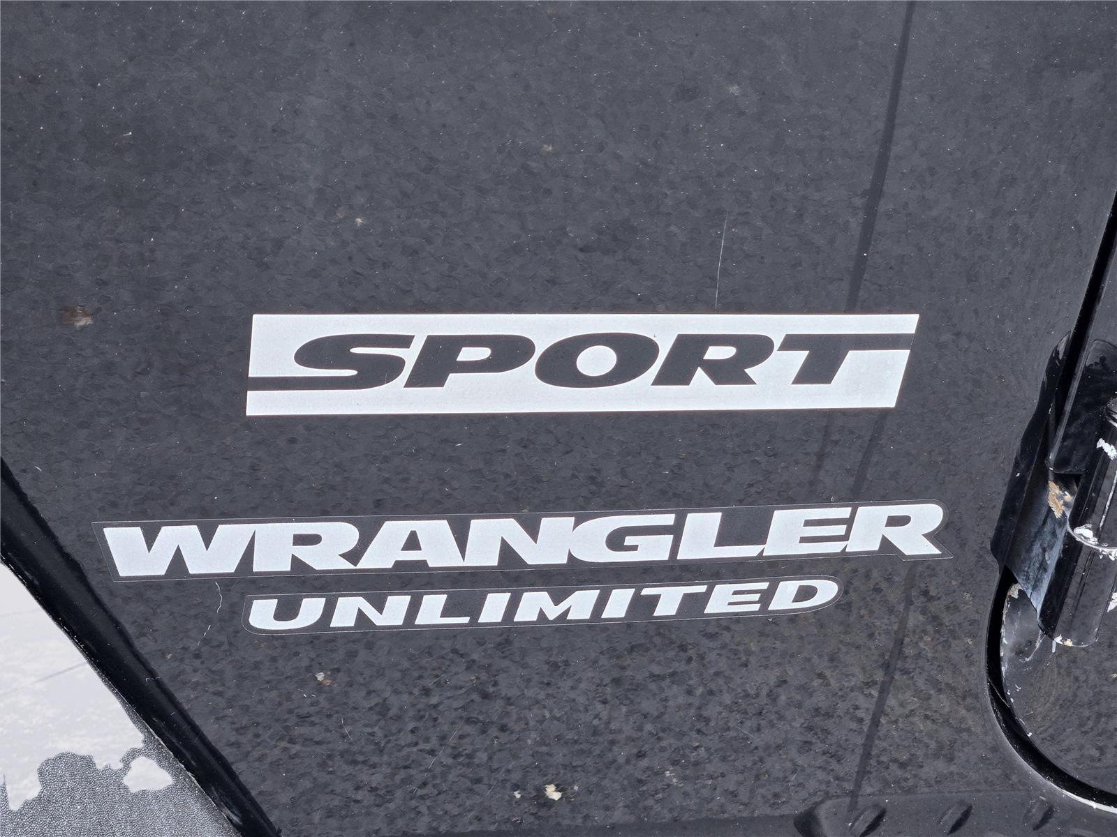 2015 Jeep Wrangler Unlimited Sport - 9