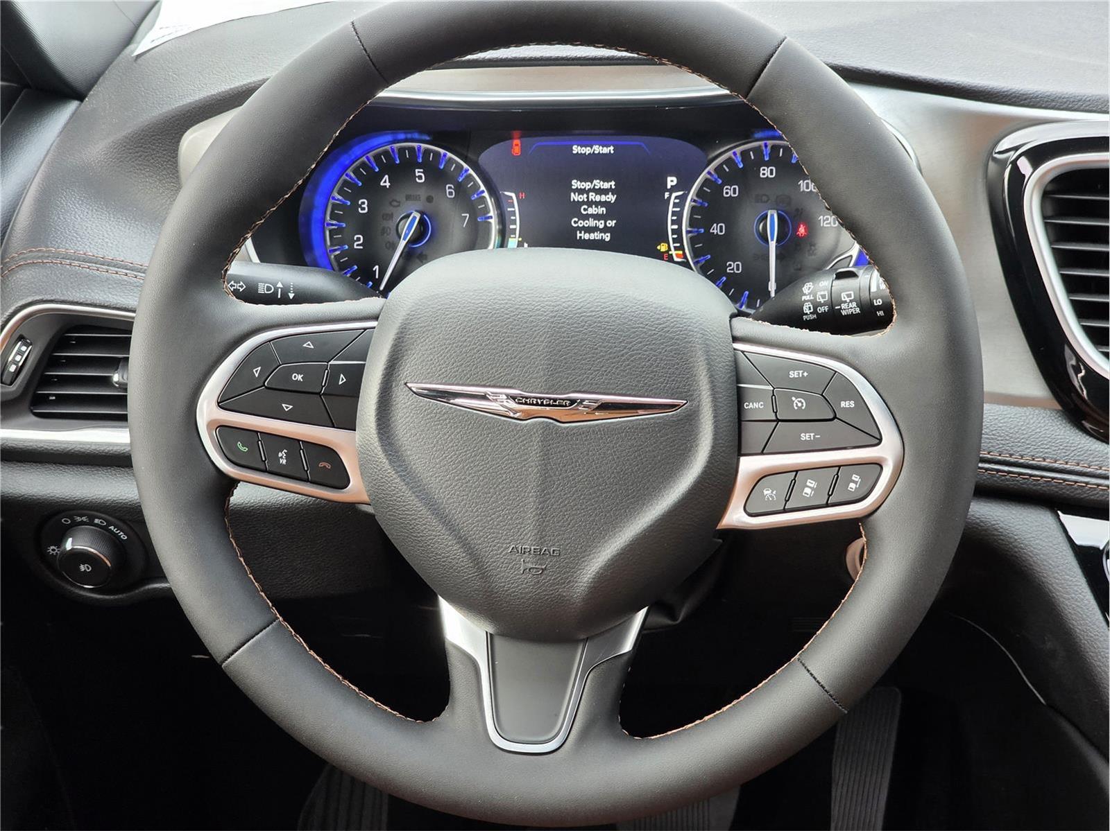 2026 Chrysler Pacifica Pinnacle at Mac Haik CDJR North Houston