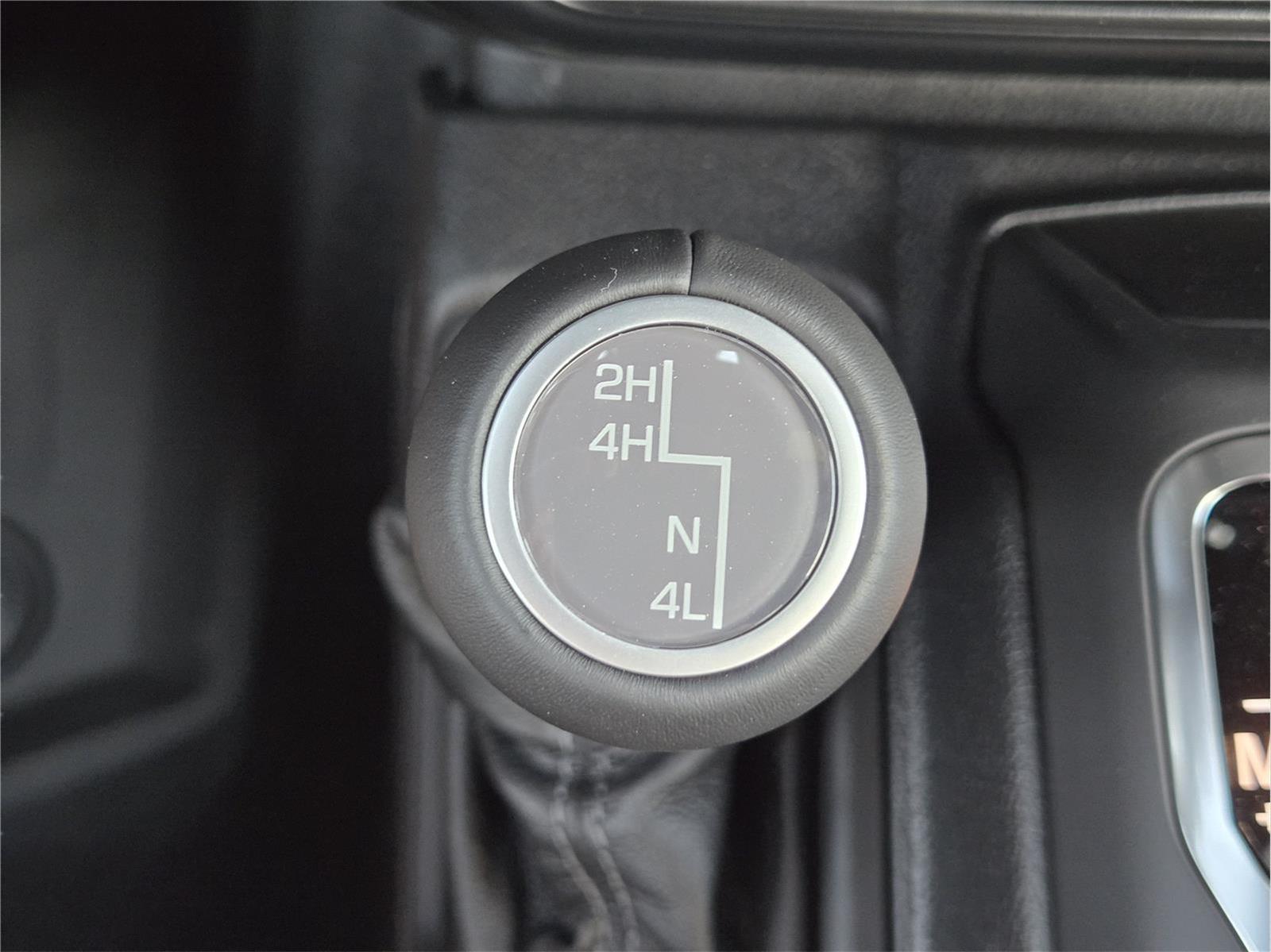 2026 Jeep Gladiator Sahara at Mac Haik CDJR North Houston
