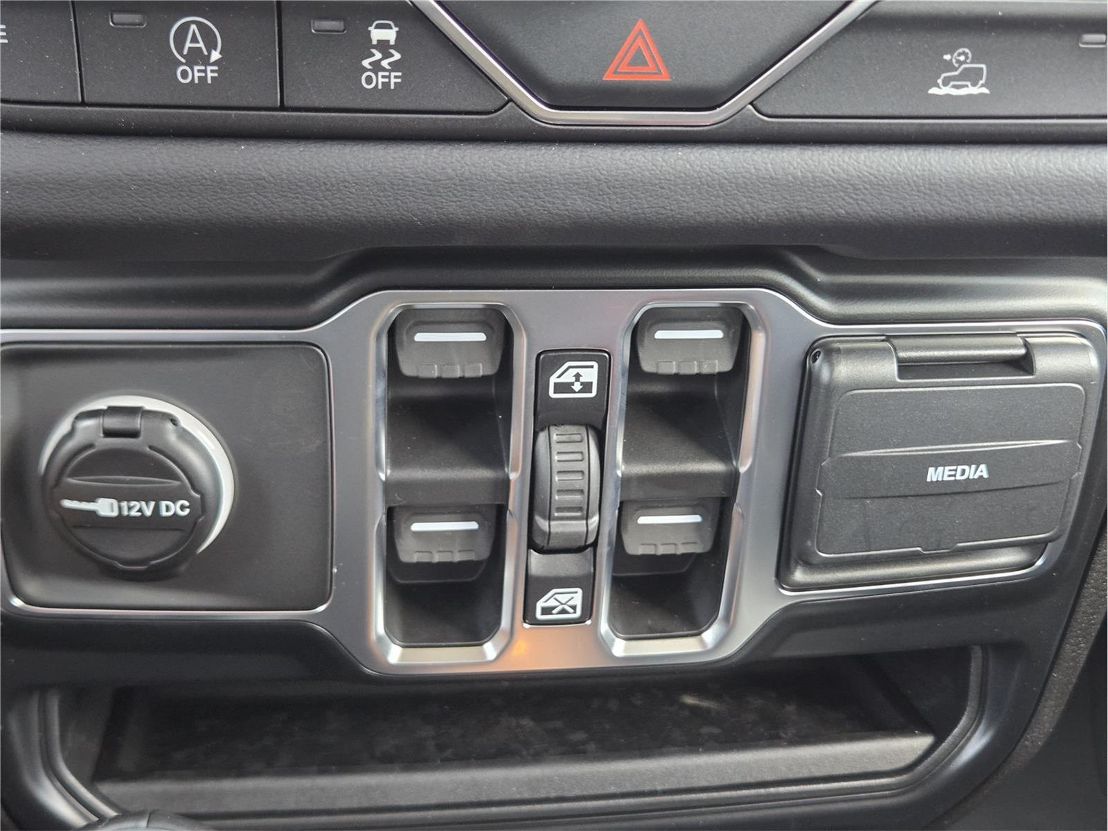 2026 Jeep Gladiator Sahara at Mac Haik CDJR North Houston