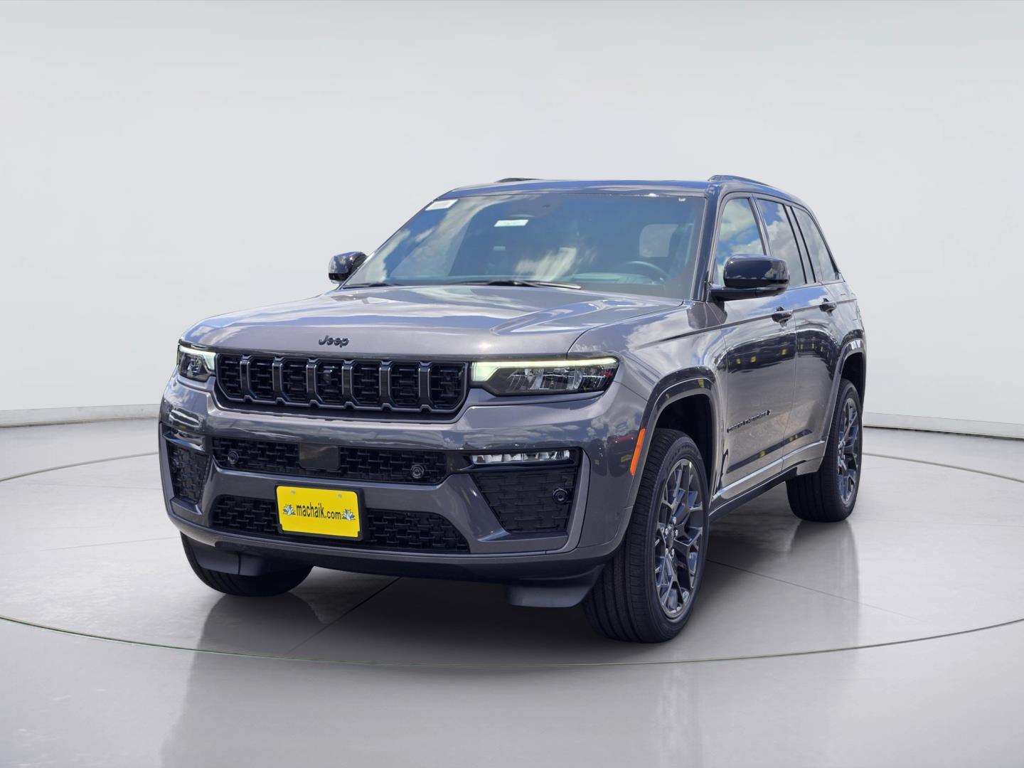 2026 Jeep Grand Cherokee Summit - 0