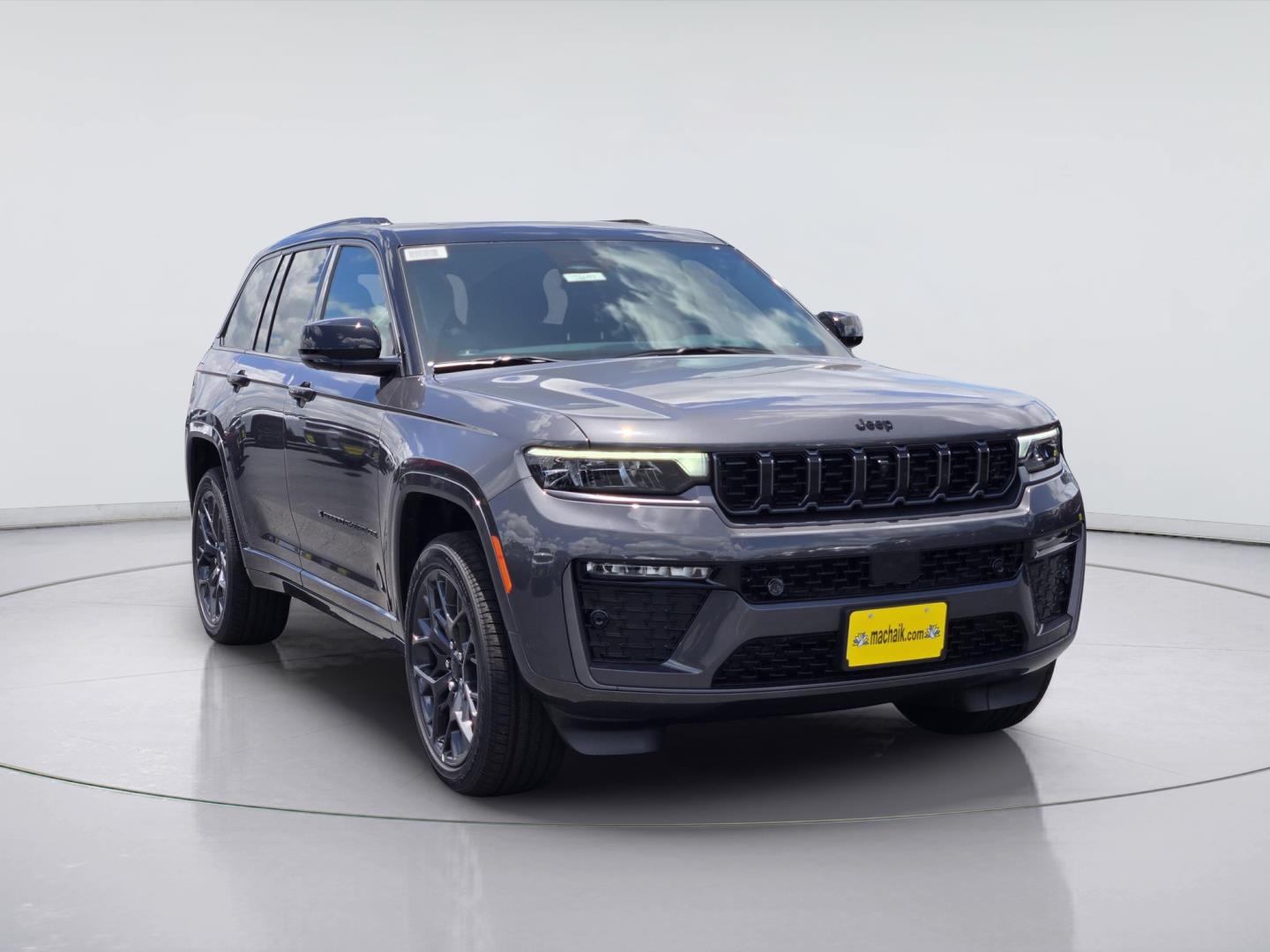 2026 Jeep Grand Cherokee Summit - 1