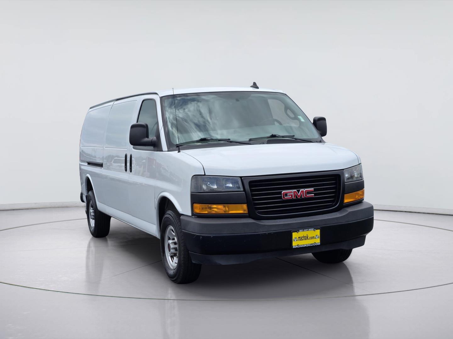 2023 GMC Savana Cargo Van CARGO - 2