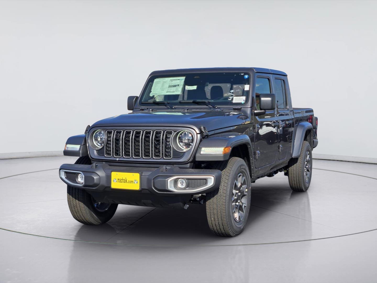 2026 Jeep Gladiator Sahara at Mac Haik CDJR North Houston