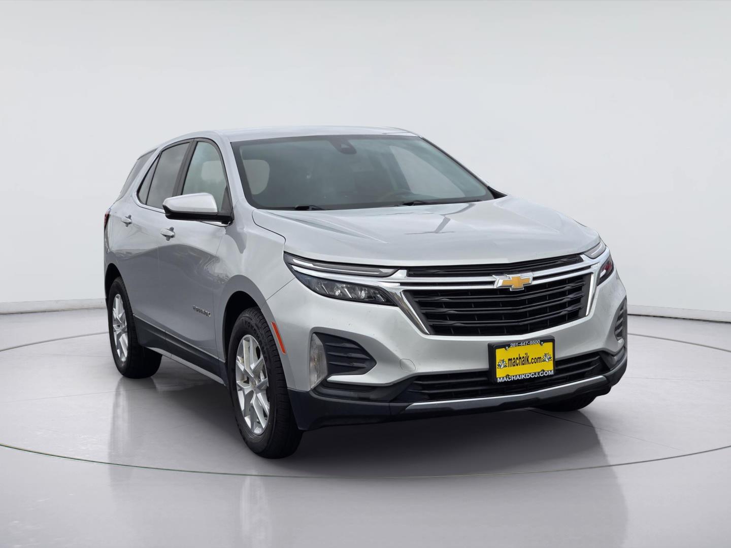 2022 Chevrolet Equinox LT - 2