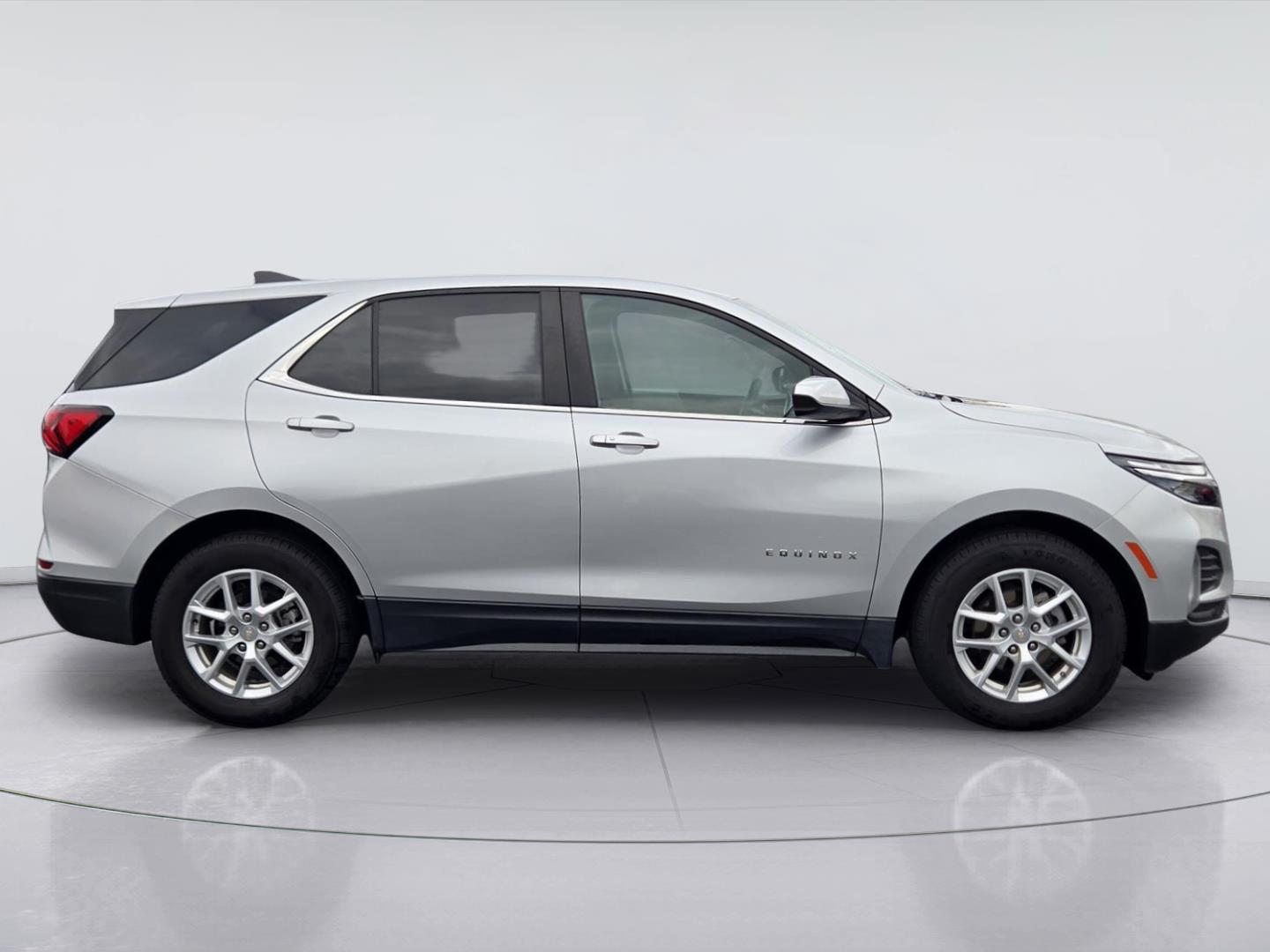 2022 Chevrolet Equinox LT - 6