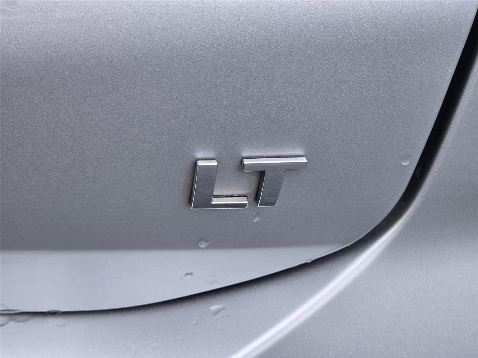 2022 Chevrolet Equinox LT - 10