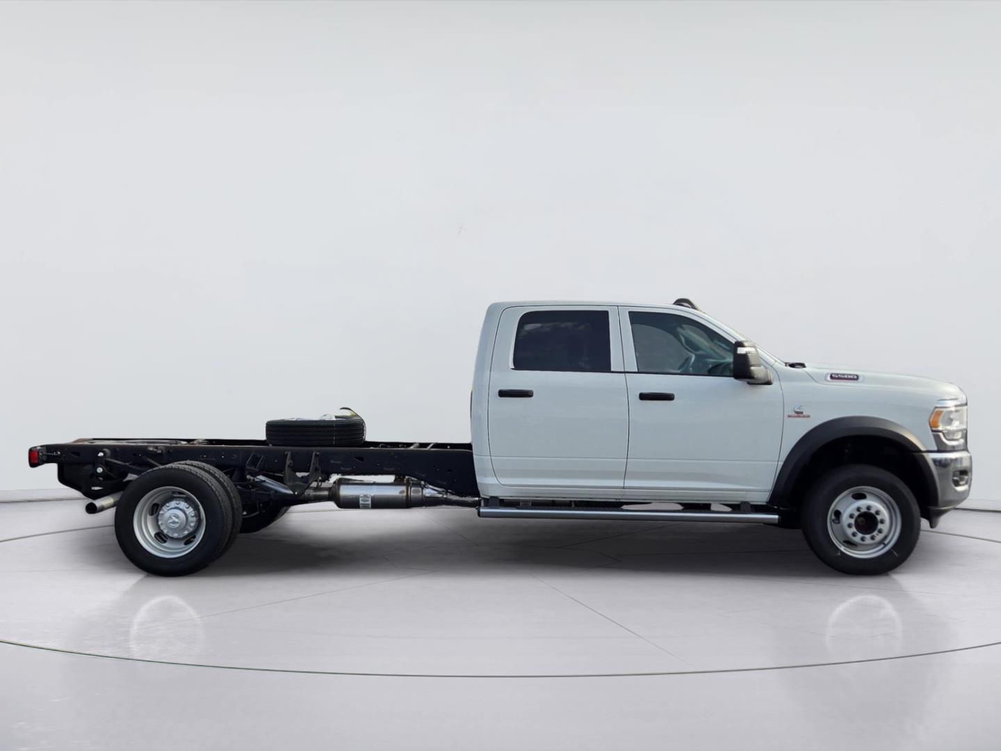 2024 Ram 5500 Base - 6