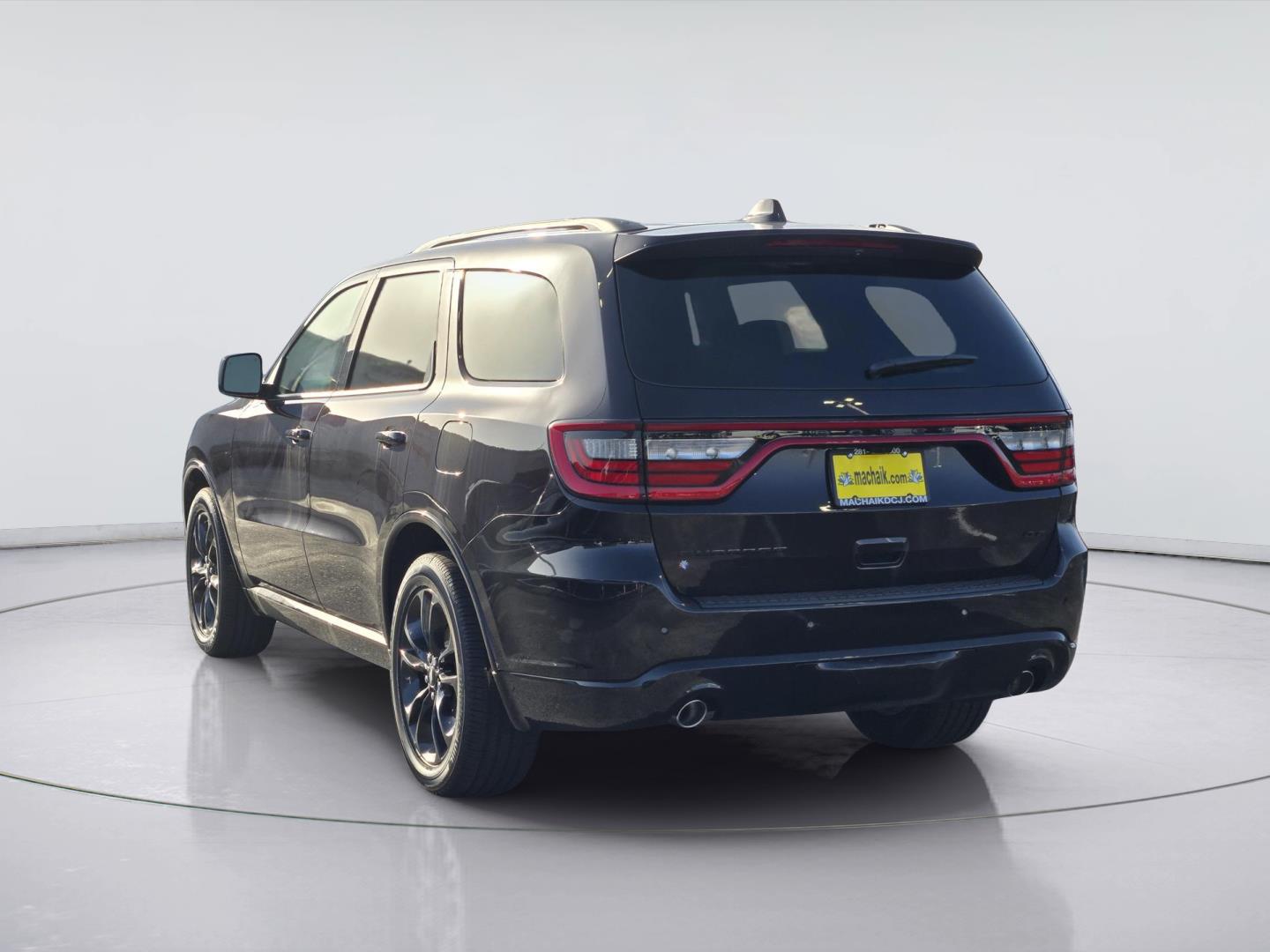 2026 Dodge Durango photo 4 of 17