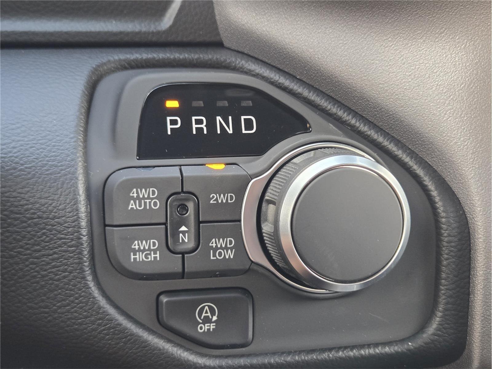 2026 Ram 1500 photo 14 of 16