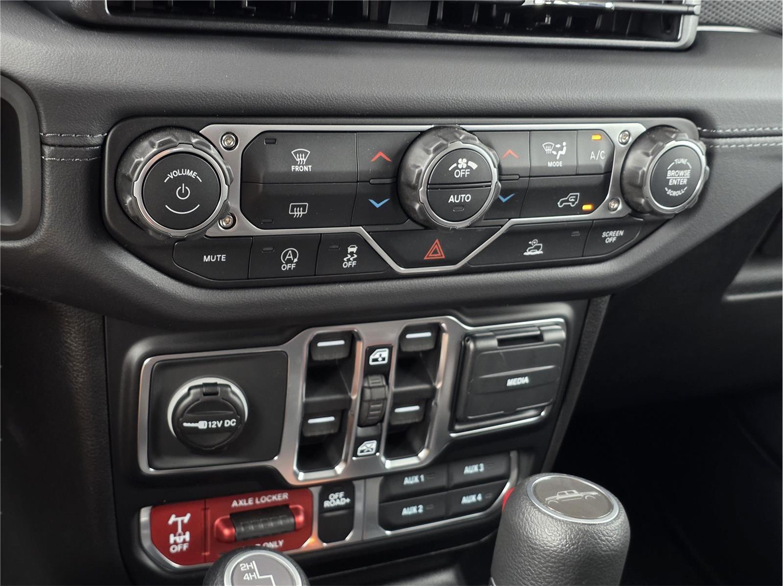 2026 Jeep Gladiator Mojave at Mac Haik CDJR North Houston