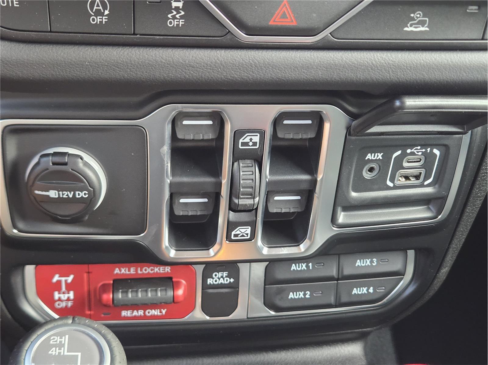 2026 Jeep Gladiator Mojave at Mac Haik CDJR North Houston