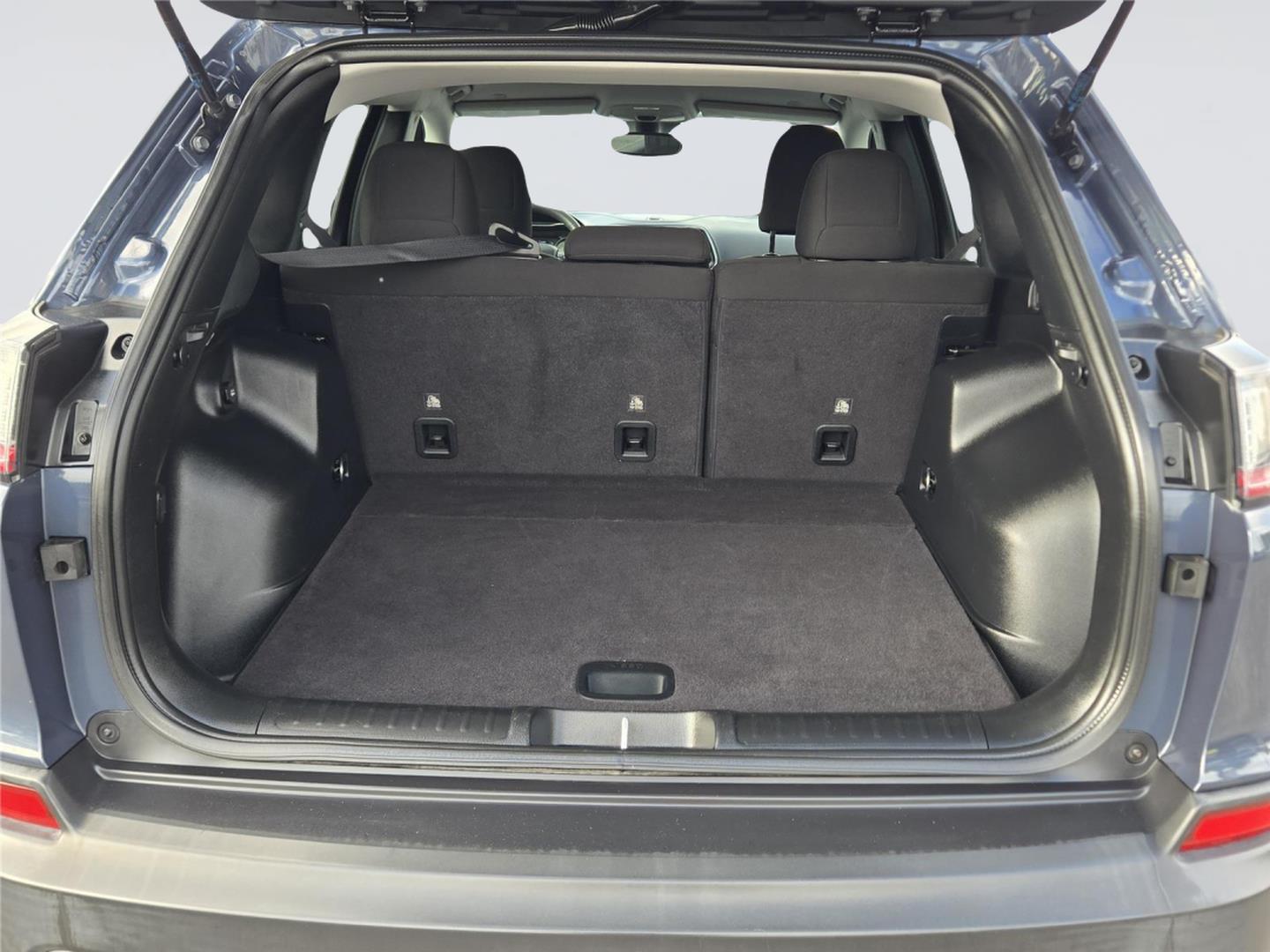 2021 Jeep Cherokee Latitude at AutoNation Chrysler Jeep Dodge Ram Spring