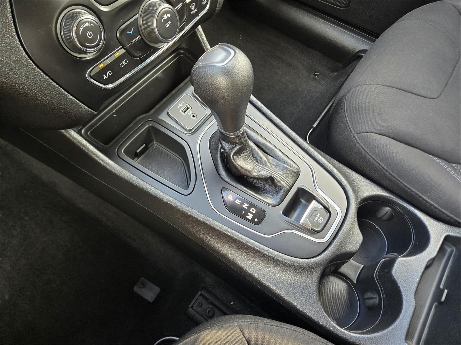 2021 Jeep Cherokee Latitude at AutoNation Chrysler Jeep Dodge Ram Spring