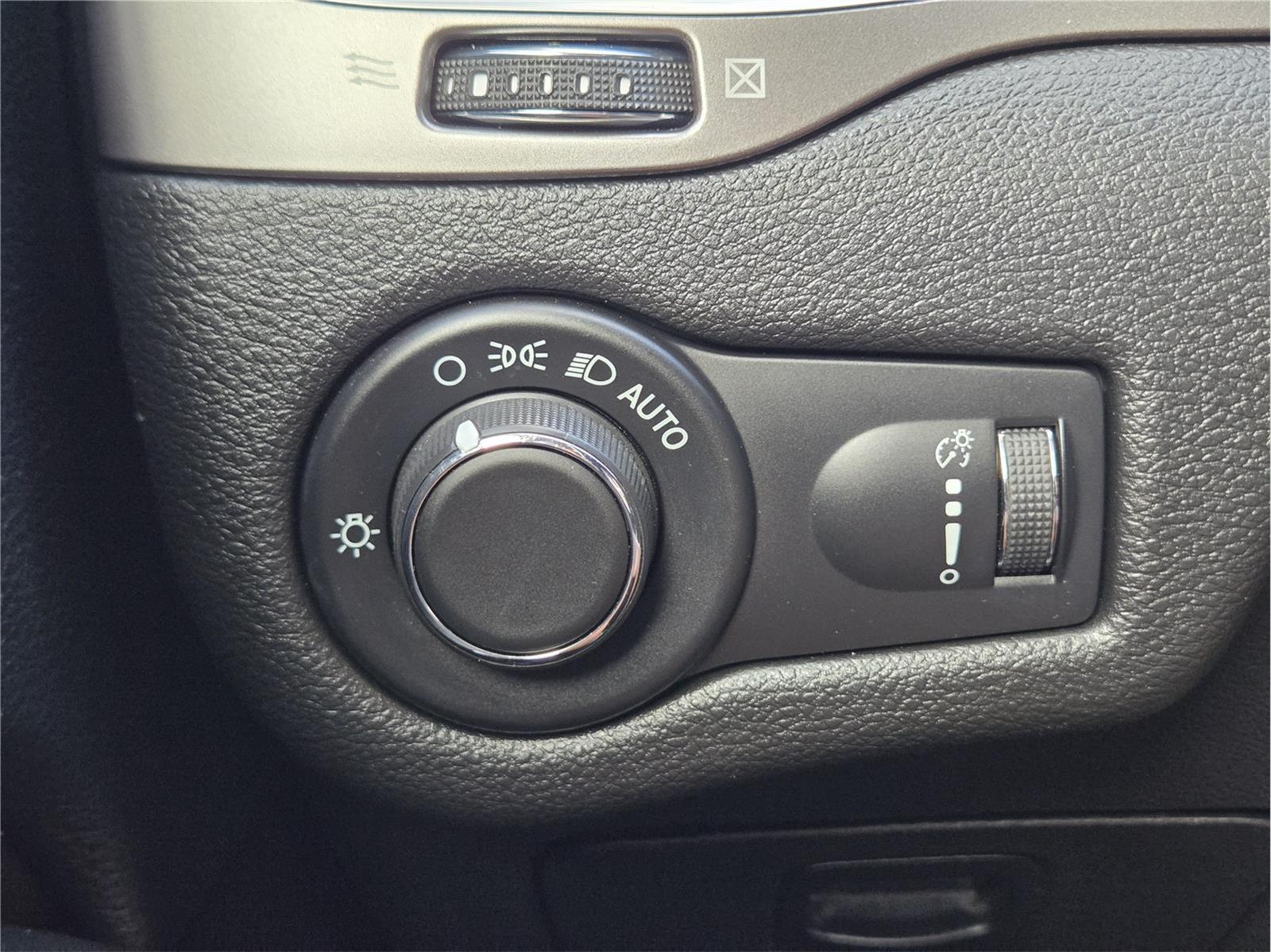 2021 Jeep Cherokee Latitude at AutoNation Chrysler Jeep Dodge Ram Spring