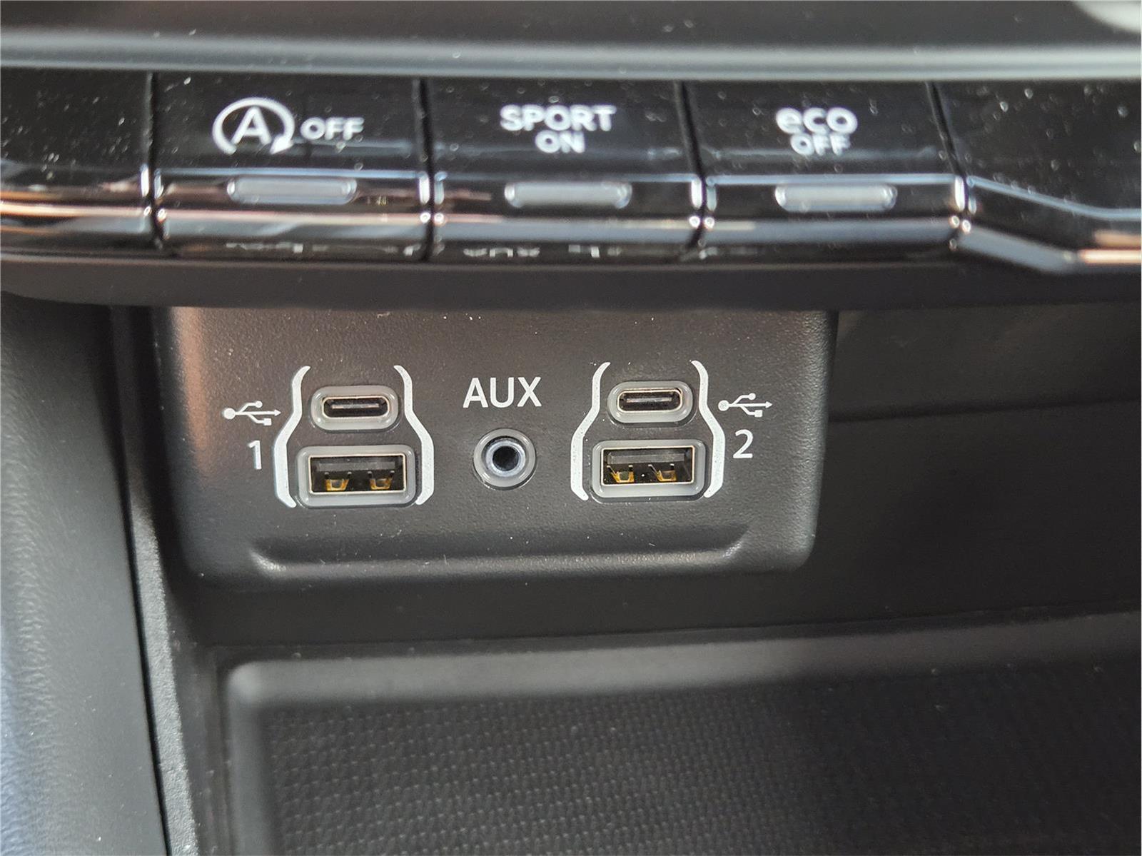 2026 Dodge Durango photo 14 of 17