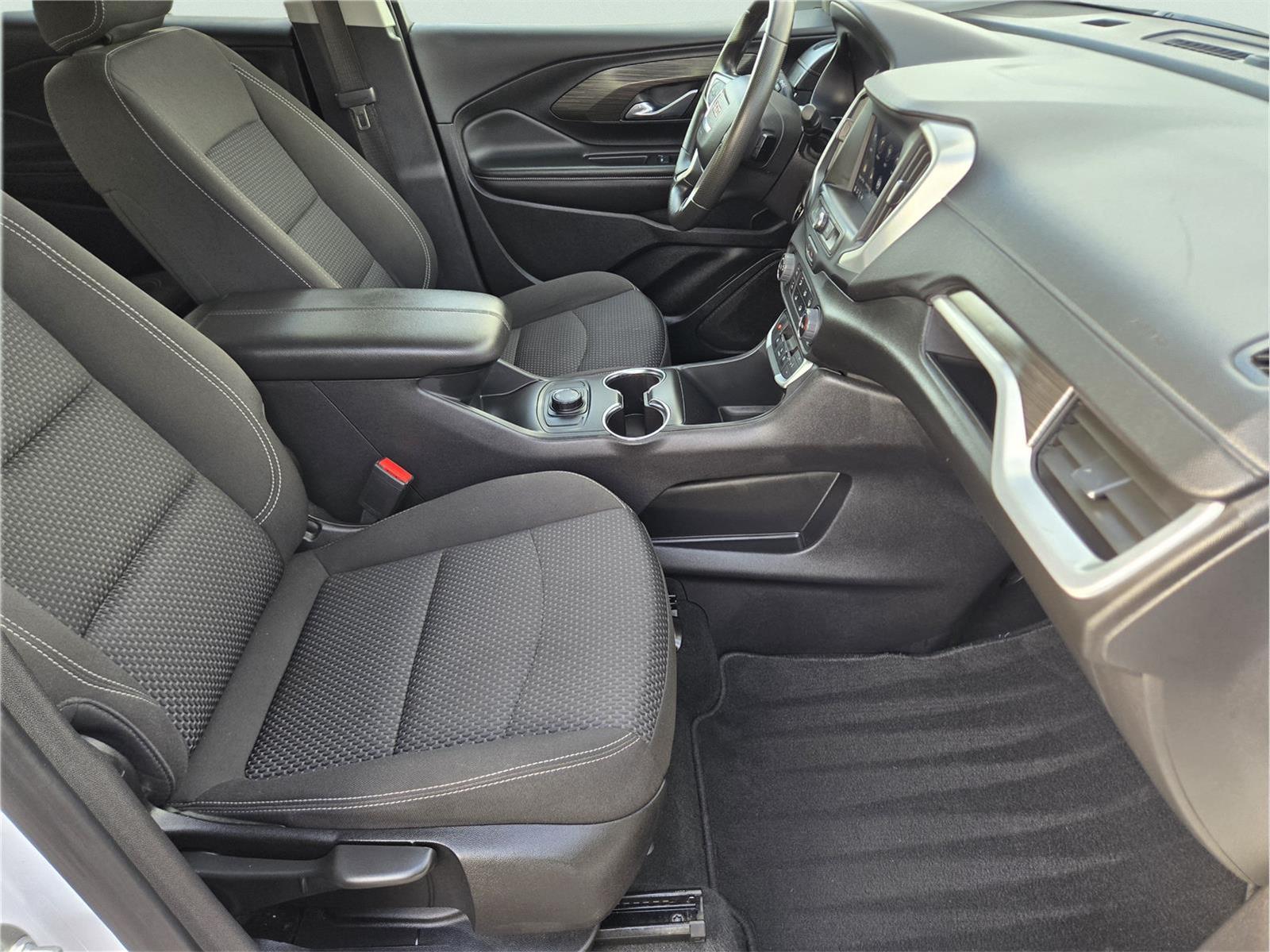 2024 GMC Terrain SLE at Turner Chevrolet