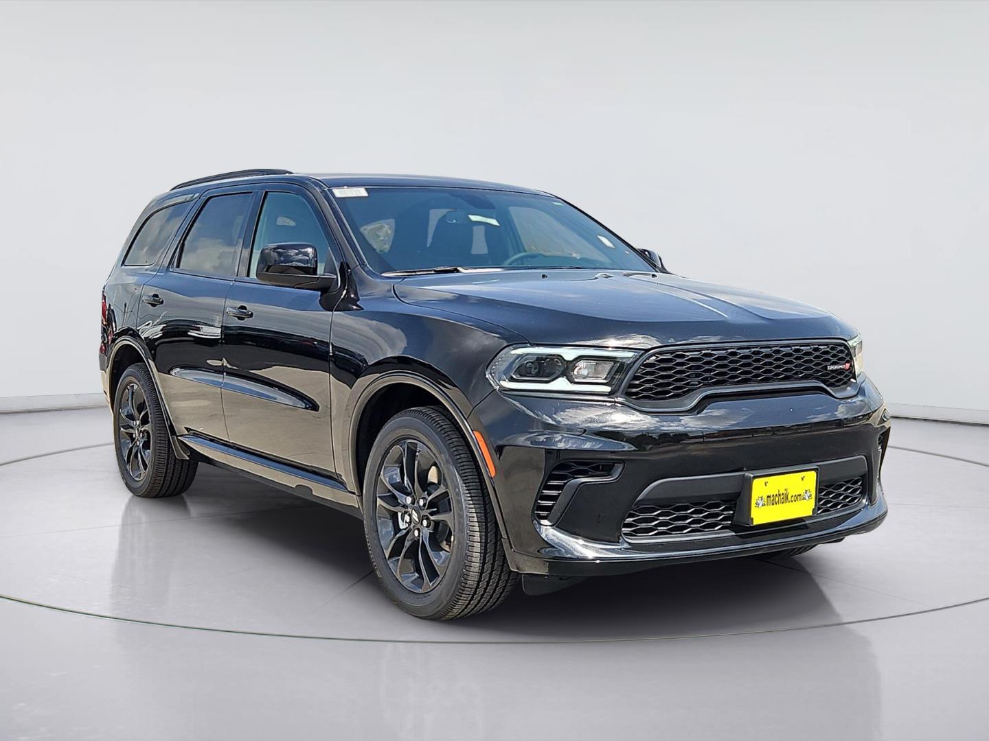 2026 Dodge Durango photo 2 of 15