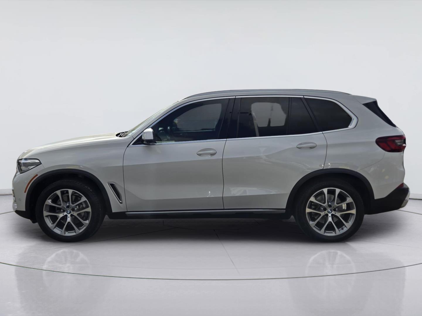 2023 BMW X5 xDrive40i at Mac Haik CDJR North Houston