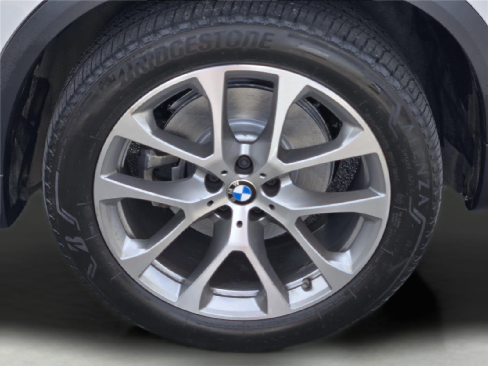 2023 BMW X5 xDrive40i at Mac Haik CDJR North Houston