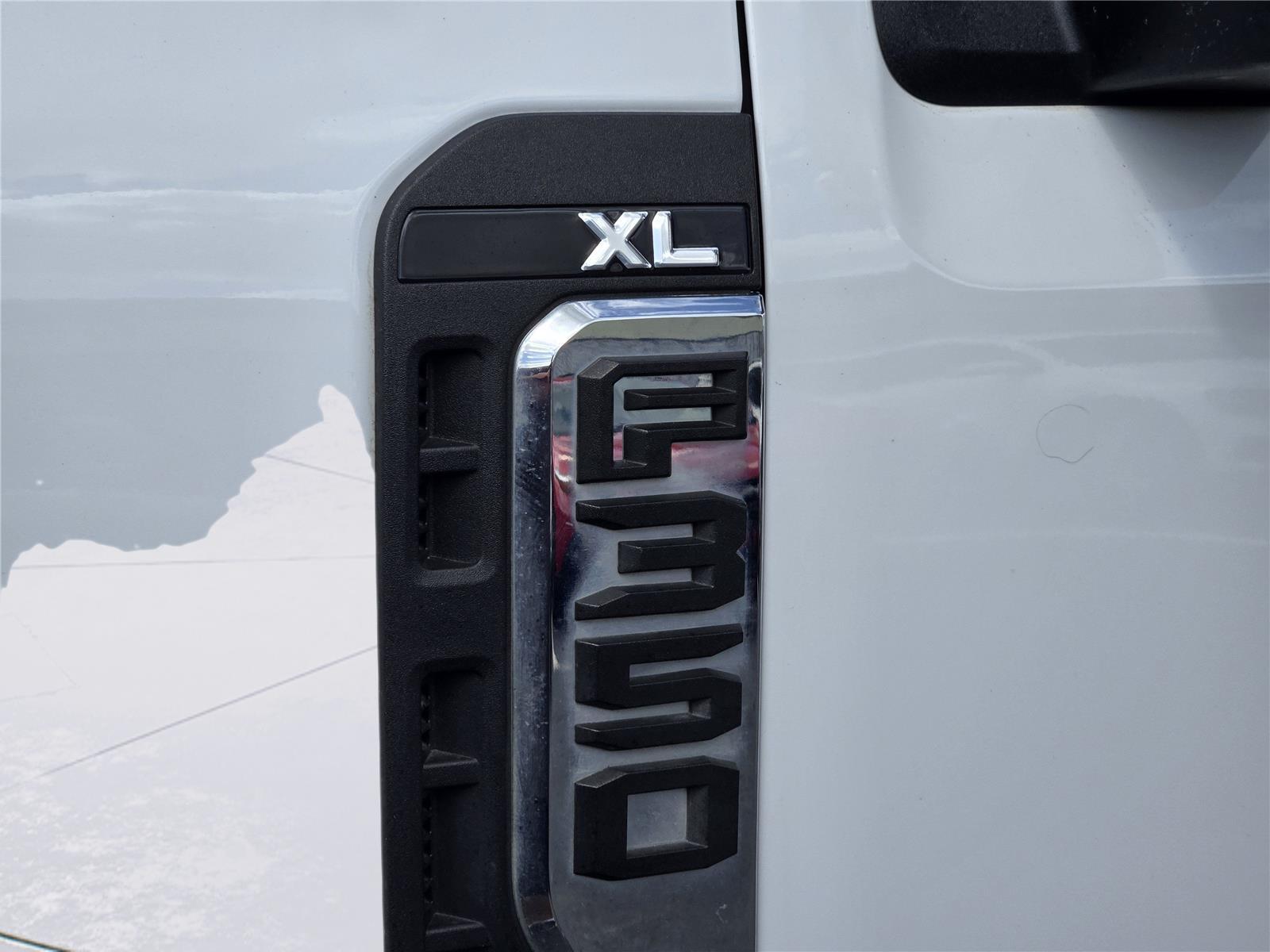 2024 FORD F-350 - 9
