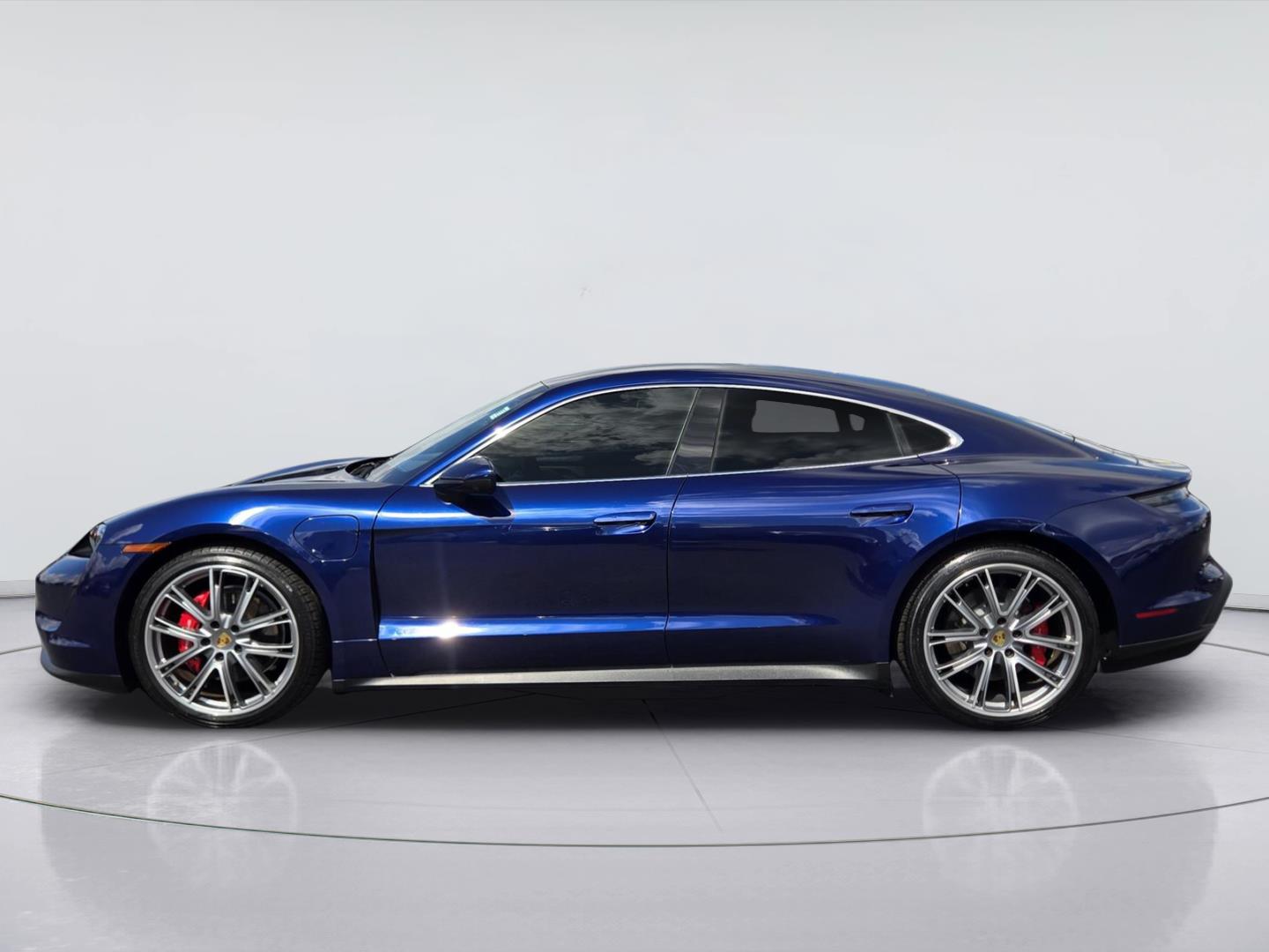 2022 Porsche Taycan 4S - 7
