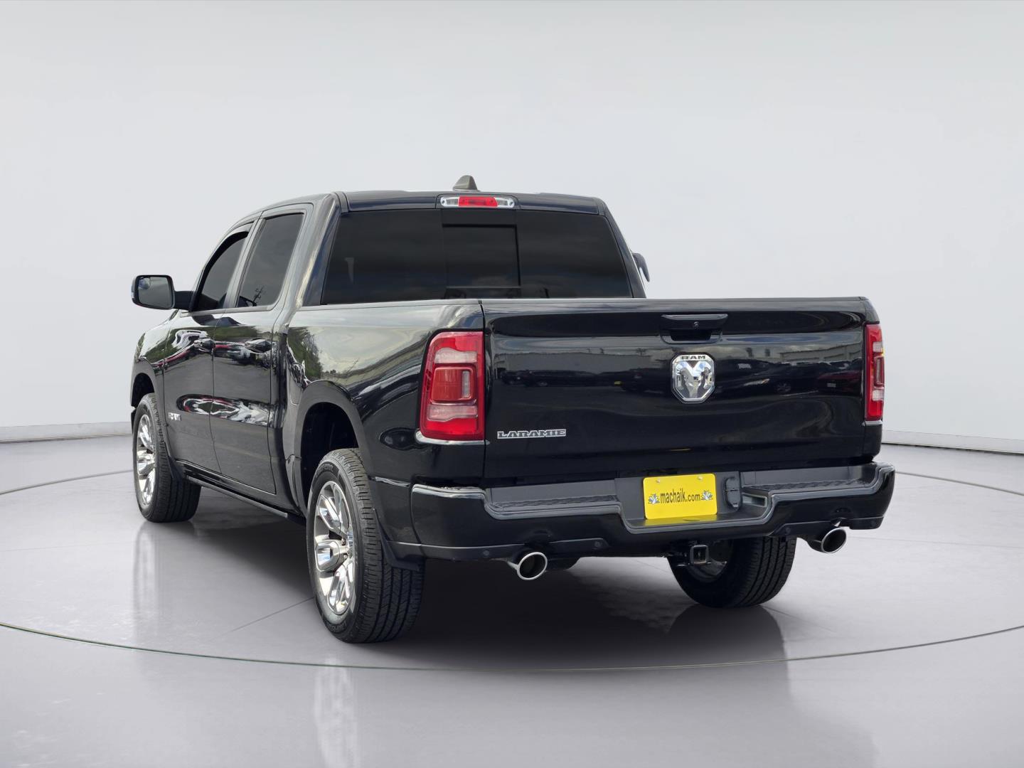 2024 Ram 1500 Laramie at Mac Haik CDJR North Houston