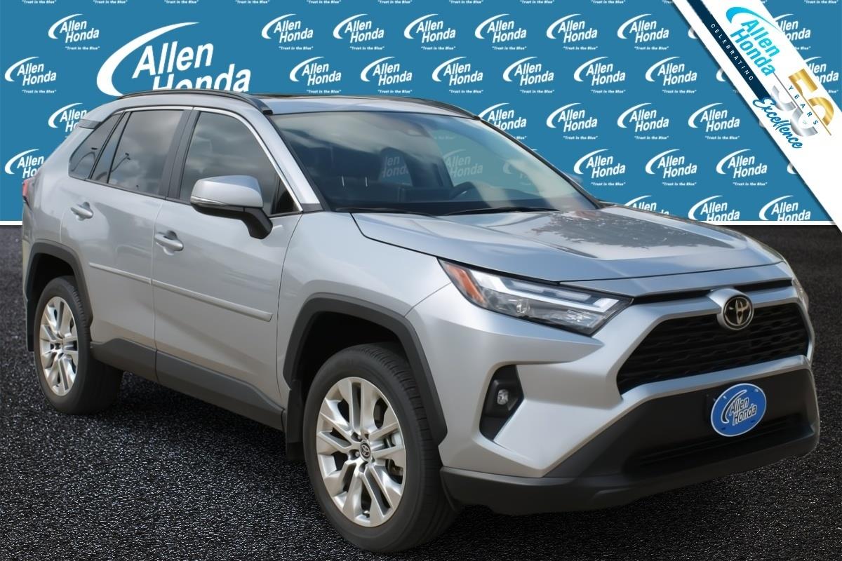 Silver Sky Metallic 2025 Toyota RAV4 SUV / Crossover Front-Wheel Drive 8-Speed Automatic