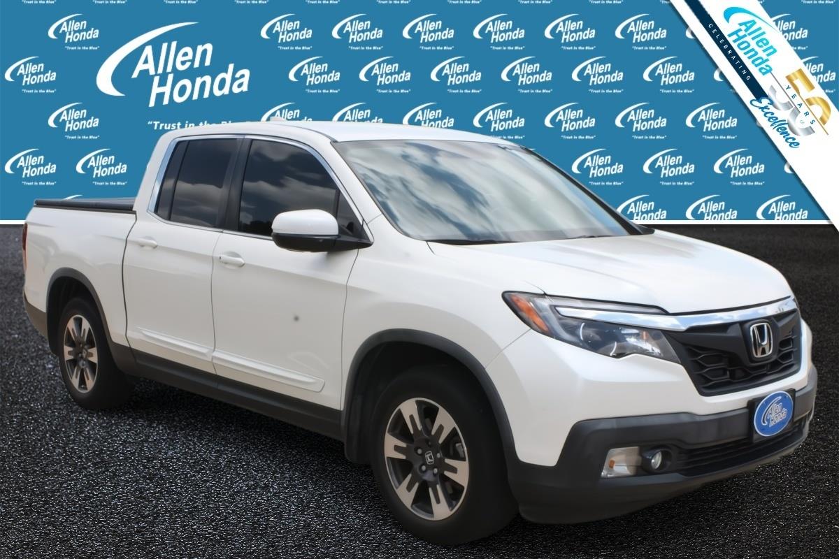 White Diamond Pearl 2017 Honda Ridgeline Pickup Truck Front-Wheel Drive Automatic